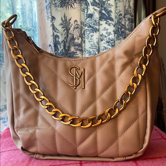 Steve Madden Handbags - Steve Madden Tan Gold Quilted Shoulder Bag
